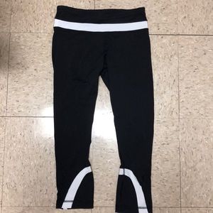 Lululemon cropped leggings